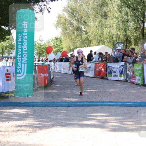 07.09.2025 - 19. Norderstedt Triathlon Zöllner http://msf.ph/oto/8773921 07.09.2025 10:58:40 Ziel 57, 129, 643 meine-sportfotos.de