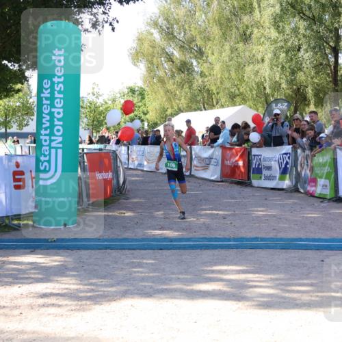 07.09.2025 - 19. Norderstedt Triathlon Zöllner http://msf.ph/oto/8773960 07.09.2025 10:58:57 Ziel 106 meine-sportfotos.de