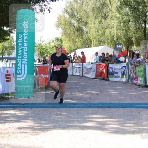 07.09.2025 - 19. Norderstedt Triathlon Zöllner http://msf.ph/oto/8773995 07.09.2025 10:59:39 Ziel 64, 83, 1113 meine-sportfotos.de