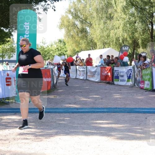 07.09.2025 - 19. Norderstedt Triathlon Zöllner http://msf.ph/oto/8774010 07.09.2025 10:59:40 Ziel 64, 83, 1113 meine-sportfotos.de