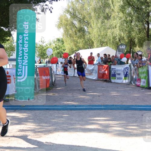 07.09.2025 - 19. Norderstedt Triathlon Zöllner http://msf.ph/oto/8774014 07.09.2025 10:59:41 Ziel 64, 83, 1113 meine-sportfotos.de