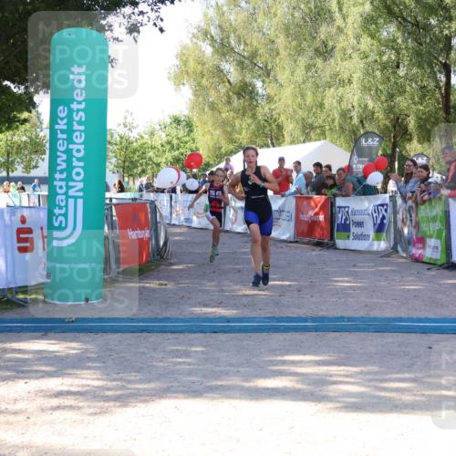 07.09.2025 - 19. Norderstedt Triathlon Zöllner http://msf.ph/oto/8774020 07.09.2025 10:59:42 Ziel 64, 83, 1113 meine-sportfotos.de