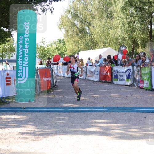 07.09.2025 - 19. Norderstedt Triathlon Zöllner http://msf.ph/oto/8774094 07.09.2025 11:00:13 Ziel 61, 691 meine-sportfotos.de
