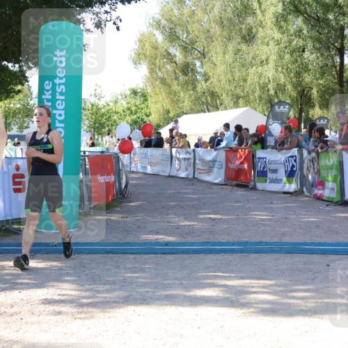 07.09.2025 - 19. Norderstedt Triathlon Zöllner http://msf.ph/oto/8774161 07.09.2025 11:00:24 Ziel 674, 681, 683, 691 meine-sportfotos.de