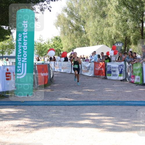 07.09.2025 - 19. Norderstedt Triathlon Zöllner http://msf.ph/oto/8774340 07.09.2025 11:01:27 Ziel 105, 635 meine-sportfotos.de