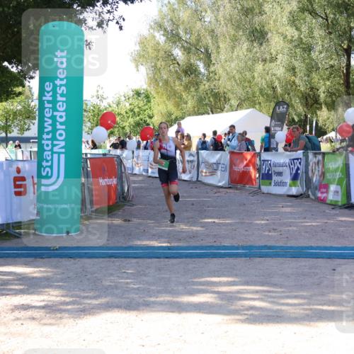 07.09.2025 - 19. Norderstedt Triathlon Zöllner http://msf.ph/oto/8774481 07.09.2025 11:02:25 Ziel 77 meine-sportfotos.de