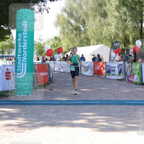 07.09.2025 - 19. Norderstedt Triathlon Zöllner http://msf.ph/oto/8774508 07.09.2025 11:03:02 Ziel 56, 66, 124 meine-sportfotos.de