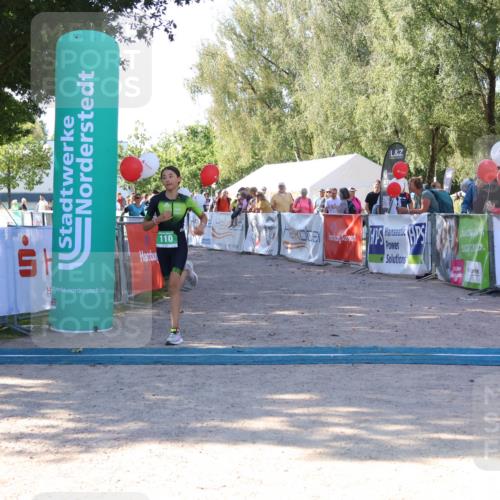 07.09.2025 - 19. Norderstedt Triathlon Zöllner http://msf.ph/oto/8774745 07.09.2025 11:04:58 Ziel 110, 650 meine-sportfotos.de
