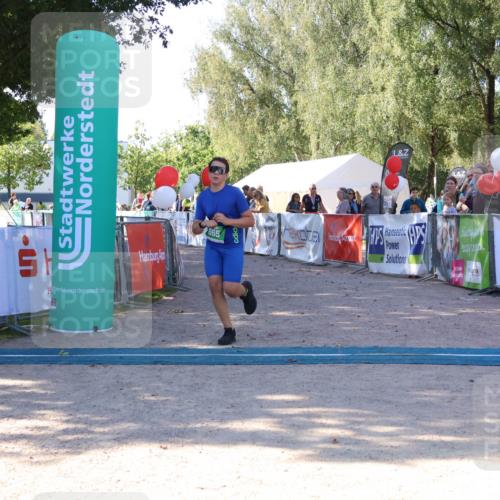 07.09.2025 - 19. Norderstedt Triathlon Zöllner http://msf.ph/oto/8774912 07.09.2025 11:05:57 Ziel 665 meine-sportfotos.de