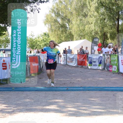 07.09.2025 - 19. Norderstedt Triathlon Zöllner http://msf.ph/oto/8775131 07.09.2025 11:11:29 Ziel 1112 meine-sportfotos.de