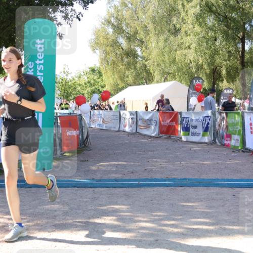 07.09.2025 - 19. Norderstedt Triathlon Zöllner http://msf.ph/oto/8775143 07.09.2025 11:12:08 Ziel 666 meine-sportfotos.de