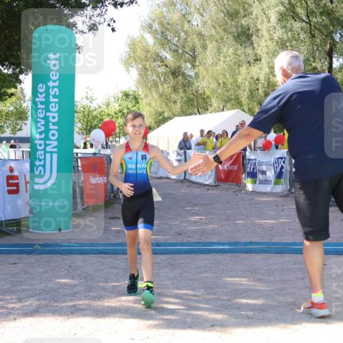 07.09.2025 - 19. Norderstedt Triathlon Zöllner http://msf.ph/oto/8775295 07.09.2025 11:15:42 Ziel 98 meine-sportfotos.de