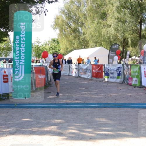 07.09.2025 - 19. Norderstedt Triathlon Zöllner http://msf.ph/oto/8775302 07.09.2025 11:16:08 Ziel 122 meine-sportfotos.de