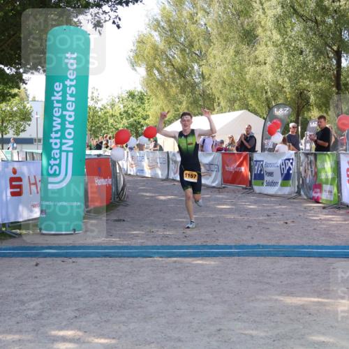 07.09.2025 - 19. Norderstedt Triathlon Zöllner http://msf.ph/oto/8775353 07.09.2025 11:43:59 Ziel 1157 meine-sportfotos.de