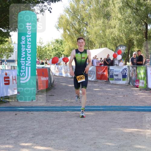 07.09.2025 - 19. Norderstedt Triathlon Zöllner http://msf.ph/oto/8775370 07.09.2025 11:43:59 Ziel 1157 meine-sportfotos.de