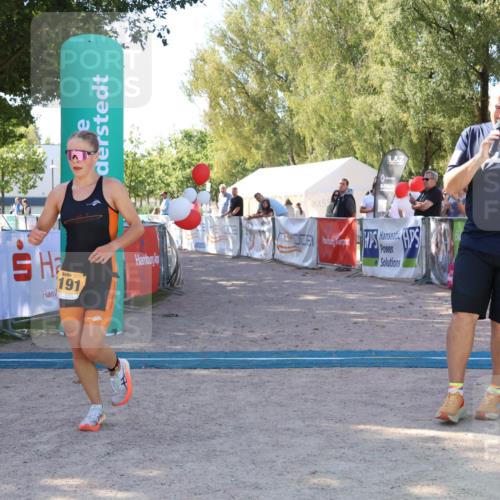 07.09.2025 - 19. Norderstedt Triathlon Zöllner http://msf.ph/oto/8775504 07.09.2025 11:47:22 Ziel 1191 meine-sportfotos.de