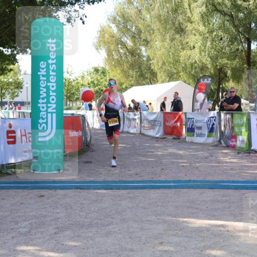 07.09.2025 - 19. Norderstedt Triathlon Zöllner http://msf.ph/oto/8775540 07.09.2025 11:47:40 Ziel 1158 meine-sportfotos.de