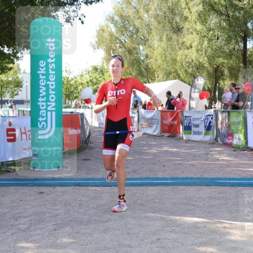 07.09.2025 - 19. Norderstedt Triathlon Zöllner http://msf.ph/oto/8775584 07.09.2025 11:49:07 Ziel 231 meine-sportfotos.de