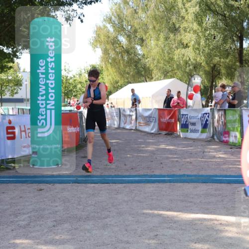 07.09.2025 - 19. Norderstedt Triathlon Zöllner http://msf.ph/oto/8775605 07.09.2025 11:49:19 Ziel 1171 meine-sportfotos.de