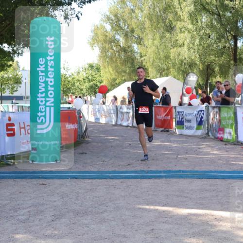07.09.2025 - 19. Norderstedt Triathlon Zöllner http://msf.ph/oto/8775682 07.09.2025 11:50:27 Ziel 1323 meine-sportfotos.de