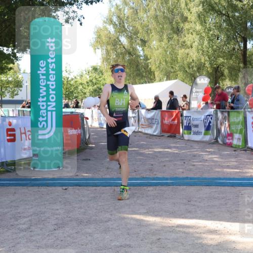 07.09.2025 - 19. Norderstedt Triathlon Zöllner http://msf.ph/oto/8775952 07.09.2025 11:54:09 Ziel 1180 meine-sportfotos.de