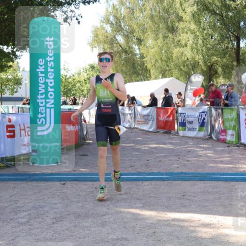 07.09.2025 - 19. Norderstedt Triathlon Zöllner http://msf.ph/oto/8775955 07.09.2025 11:54:09 Ziel 1180 meine-sportfotos.de