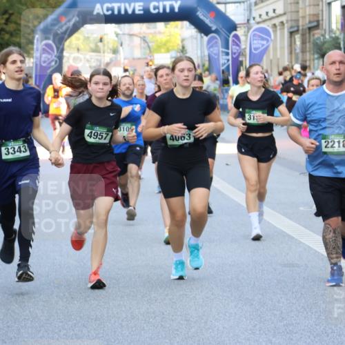 07.09.2025 - BARMER Alsterlauf Strokosch-Dieckow http://msf.ph/oto/8776442 07.09.2025 10:07:31 Ziel 2292, 2315, 2965, 3063, 3244, 3473, 3797, 3837, 3844, 4124, 4256, 4610, 4771, 4860, 5173, 5190, 5212, 5315, 5402, 5475, 5520, 5935, 5939, 6100, 6146, 6167, 6219, 6343 meine-sportfotos.de