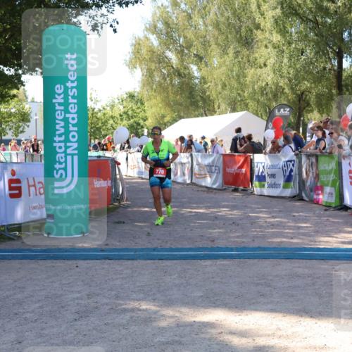 07.09.2025 - 19. Norderstedt Triathlon Zöllner http://msf.ph/oto/8776575 07.09.2025 12:01:53 Ziel 770, 1208 meine-sportfotos.de