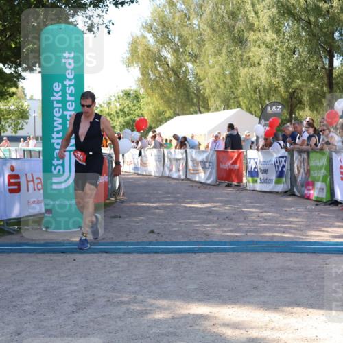 07.09.2025 - 19. Norderstedt Triathlon Zöllner http://msf.ph/oto/8776617 07.09.2025 12:02:03 Ziel 774, 1178 meine-sportfotos.de
