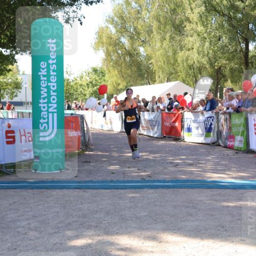 07.09.2025 - 19. Norderstedt Triathlon Zöllner http://msf.ph/oto/8777257 07.09.2025 12:10:09 Ziel 1195, 1383 meine-sportfotos.de