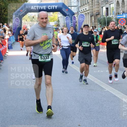 07.09.2025 - BARMER Alsterlauf Strokosch-Dieckow http://msf.ph/oto/8777378 07.09.2025 10:07:08 Ziel 2109, 2110, 2233, 2353, 2372, 2520, 2637, 2662, 2755, 2893, 2939, 2962, 3108, 3109, 3196, 3265, 3343, 3782, 3820, 3864, 3976, 4061, 4063, 4110, 4309, 4859, 4957, 5060, 5399, 5524, 5593, 5854, 5932, 6061, 6140, 6141, 8282 meine-sportfotos.de