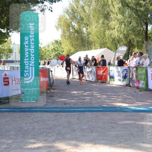 07.09.2025 - 19. Norderstedt Triathlon Zöllner http://msf.ph/oto/8777520 07.09.2025 12:14:47 Ziel 154, 819 meine-sportfotos.de