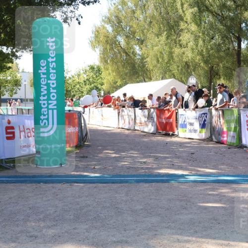 07.09.2025 - 19. Norderstedt Triathlon Zöllner http://msf.ph/oto/8777990 07.09.2025 12:23:44 Ziel 148 meine-sportfotos.de