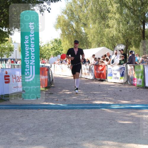 07.09.2025 - 19. Norderstedt Triathlon Zöllner http://msf.ph/oto/8778100 07.09.2025 12:24:27 Ziel 138, 152, 281 meine-sportfotos.de