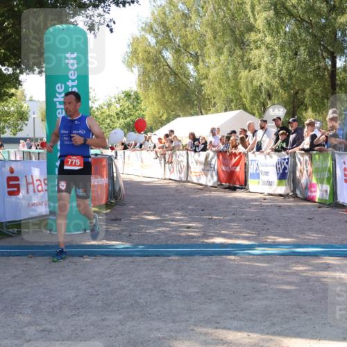 07.09.2025 - 19. Norderstedt Triathlon Zöllner http://msf.ph/oto/8778141 07.09.2025 12:26:39 Ziel 775 meine-sportfotos.de