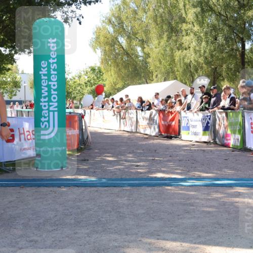 07.09.2025 - 19. Norderstedt Triathlon Zöllner http://msf.ph/oto/8778155 07.09.2025 12:26:41 Ziel 775 meine-sportfotos.de