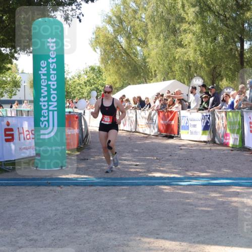 07.09.2025 - 19. Norderstedt Triathlon Zöllner http://msf.ph/oto/8778234 07.09.2025 12:27:37 Ziel 765 meine-sportfotos.de