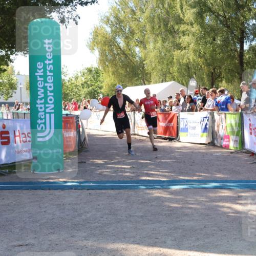 07.09.2025 - 19. Norderstedt Triathlon Zöllner http://msf.ph/oto/8778641 07.09.2025 12:31:20 Ziel 1320, 1372 meine-sportfotos.de