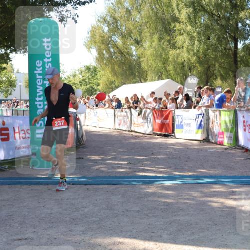 07.09.2025 - 19. Norderstedt Triathlon Zöllner http://msf.ph/oto/8778691 07.09.2025 12:31:44 Ziel 237 meine-sportfotos.de