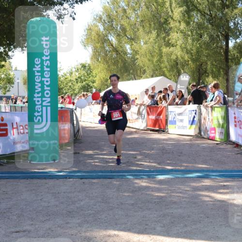 07.09.2025 - 19. Norderstedt Triathlon Zöllner http://msf.ph/oto/8778730 07.09.2025 12:32:38 Ziel 201 meine-sportfotos.de