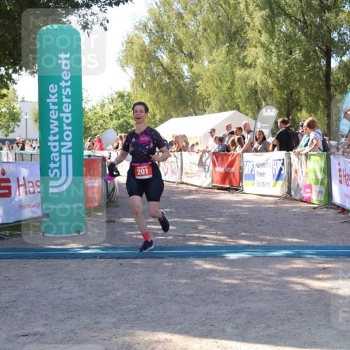 07.09.2025 - 19. Norderstedt Triathlon Zöllner http://msf.ph/oto/8778737 07.09.2025 12:32:38 Ziel 201 meine-sportfotos.de