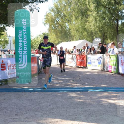07.09.2025 - 19. Norderstedt Triathlon Zöllner http://msf.ph/oto/8778824 07.09.2025 12:33:50 Ziel 191, 782, 801, 815, 1265 meine-sportfotos.de