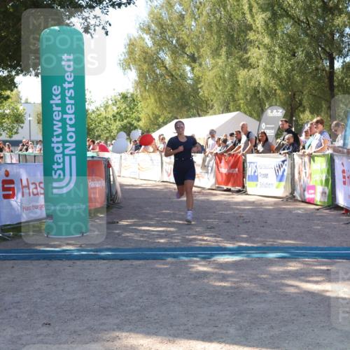 07.09.2025 - 19. Norderstedt Triathlon Zöllner http://msf.ph/oto/8778946 07.09.2025 12:34:36 Ziel 1368 meine-sportfotos.de