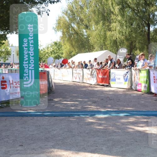 07.09.2025 - 19. Norderstedt Triathlon Zöllner http://msf.ph/oto/8778974 07.09.2025 12:34:39 Ziel 1368 meine-sportfotos.de