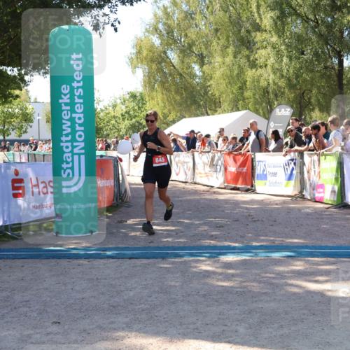 07.09.2025 - 19. Norderstedt Triathlon Zöllner http://msf.ph/oto/8779041 07.09.2025 12:35:55 Ziel 845 meine-sportfotos.de