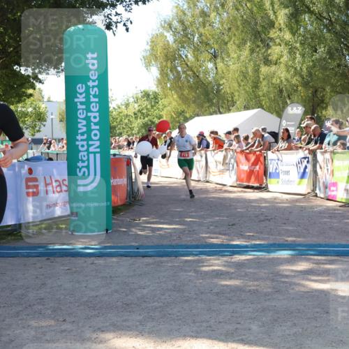 07.09.2025 - 19. Norderstedt Triathlon Zöllner http://msf.ph/oto/8779263 07.09.2025 12:37:38 Ziel 253, 280, 719, 861, 1244 meine-sportfotos.de