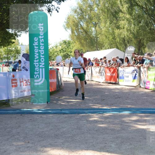 07.09.2025 - 19. Norderstedt Triathlon Zöllner http://msf.ph/oto/8779281 07.09.2025 12:37:39 Ziel 253, 280, 719, 861, 1244 meine-sportfotos.de