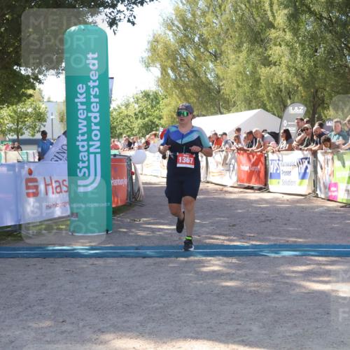 07.09.2025 - 19. Norderstedt Triathlon Zöllner http://msf.ph/oto/8779356 07.09.2025 12:37:51 Ziel 1367 meine-sportfotos.de