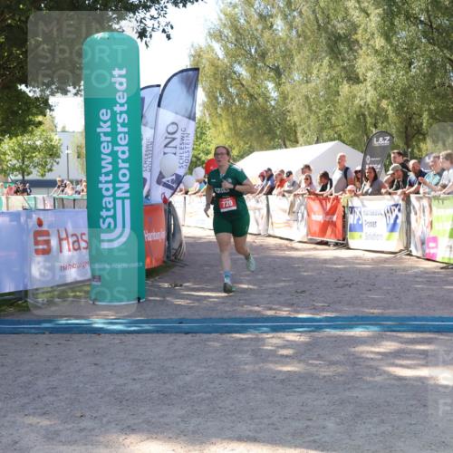 07.09.2025 - 19. Norderstedt Triathlon Zöllner http://msf.ph/oto/8779512 07.09.2025 12:38:57 Ziel 720 meine-sportfotos.de