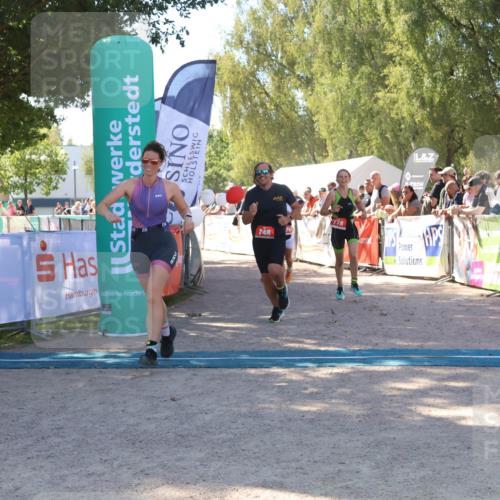 07.09.2025 - 19. Norderstedt Triathlon Zöllner http://msf.ph/oto/8779587 07.09.2025 12:40:15 Ziel 748, 763, 767, 778, 1239 meine-sportfotos.de